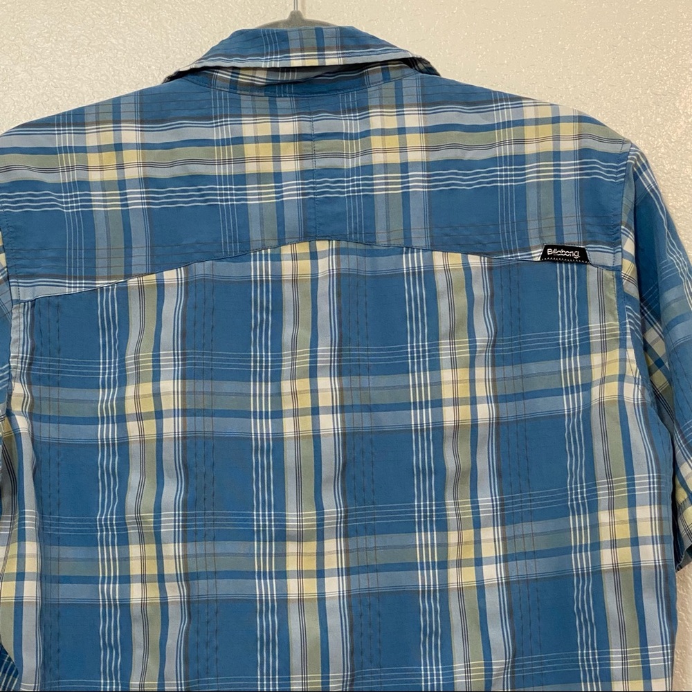 Billabong Button Down Shirt Small - image 7